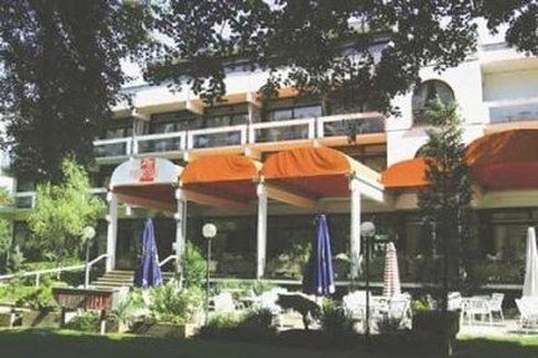 Hotel Boettger Bad Windsheim Bagian luar foto